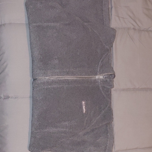 Columbia Women's Dark Gray Hooded Jacket - Picture 10 of 10